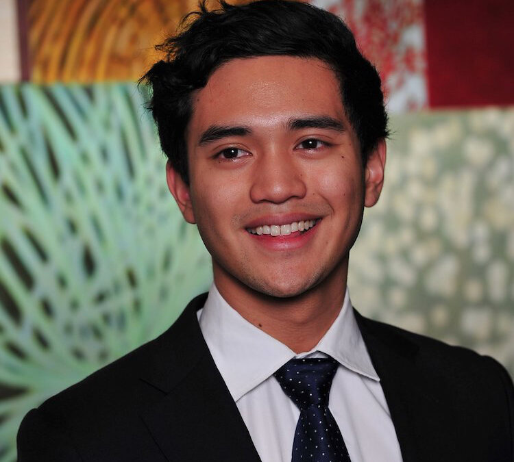 Jared Lopez – Headshot